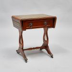 980 5211 DROP-LEAF TABLE